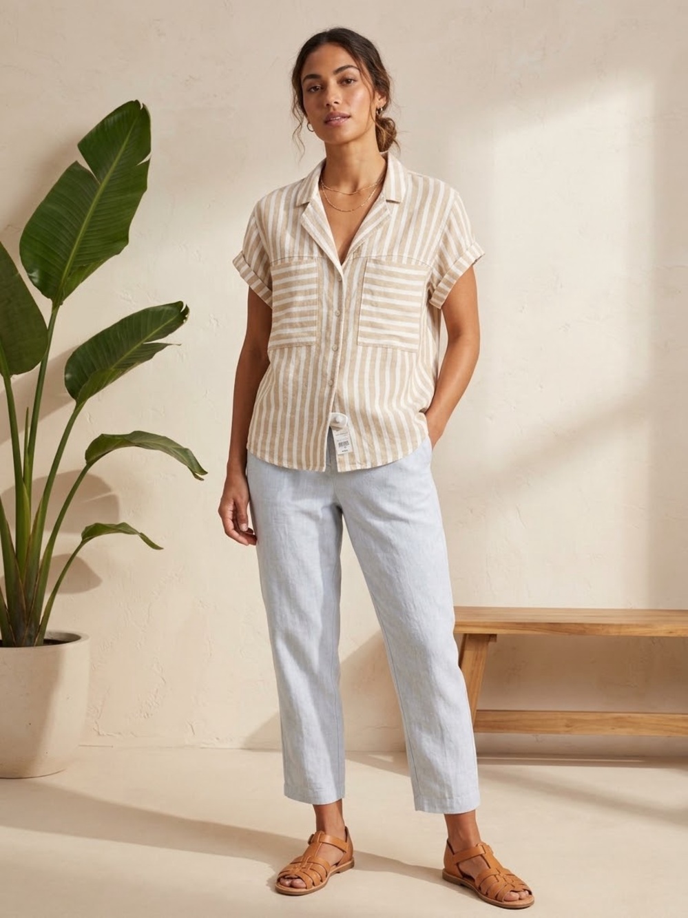Universal Thread Beige & White Striped Cropped Button-Up Shirt